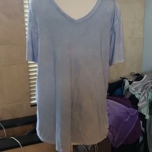 Guess light blue tshirt